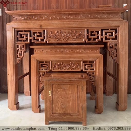 Mẫu bàn thờ gỗ Hương Đá cao cấp BT-1126
