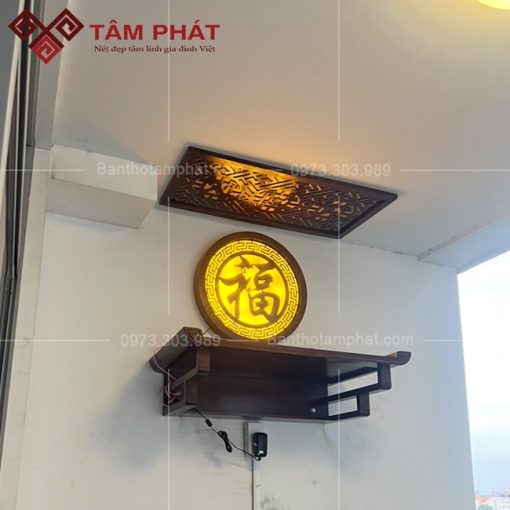 Đèn gỗ chữ Phúc Hán trang trí cho bàn thờ treo