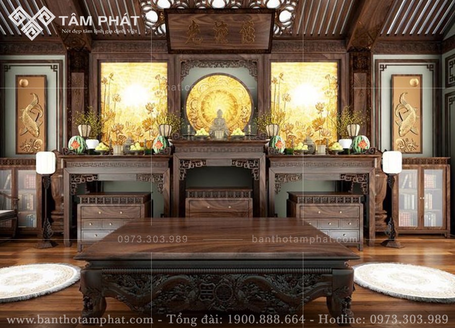 Tranh sen thường được dùng trang trí bàn thờ Phật và gia tiên