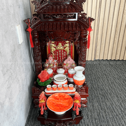 Bàn thờ mái chùa tạo lên nét đẹp truyền thống