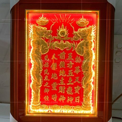 Bài vị đa dạng kích thước màu sắc.
