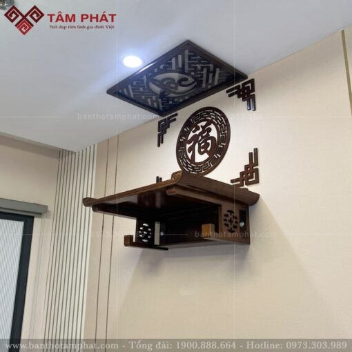 Bàn thờ treo tường hiện đại đa dạng kích thước và màu sắc.