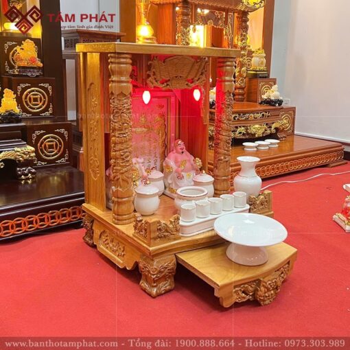 Bày biện vật phẩm hợp mệnh, hợp phong thủy.