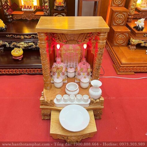 Đây là mẫu bàn thờ Thần Tài Ông Địa phù hợp với mọi không gian nhà cửa.