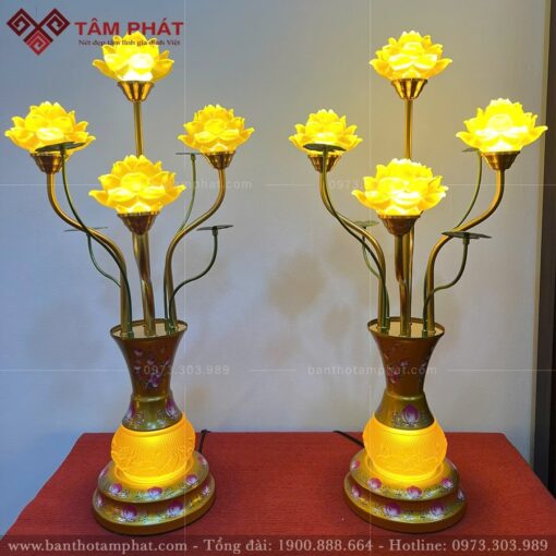 Đèn thờ hoa sen Lưu Ly 5 bông sang trọng.