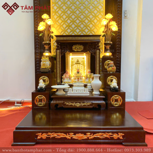 Bày trí bàn thờ Ông Địa sang trọng