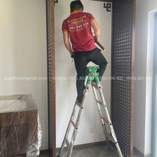 Tâm Phát thi công công trình phòng thờ chung cư tại Hà Nội.
