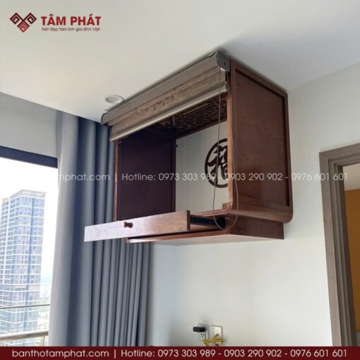 Phần ngăn kéo tăng diện tích bày biện đồ lễ.