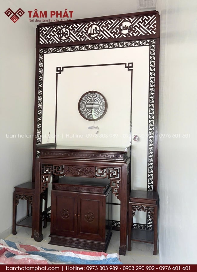 Phòng thờ BT-1725 là lựa chọn hoàn hảo cho nhà phố, căn hộ hoặc các không gian cần sự gọn gàng, tinh tế mà vẫn đủ đầy yếu tố tâm linh.