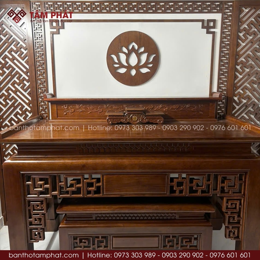 Phòng thờ BT-1724 đáp ứng đầy đủ nhu cầu thờ tự của mọi gia đình.