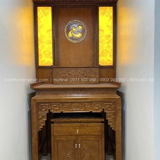 Thiết kế phòng thờ BT-1696 bám sát thực tế không gian nhà cửa.