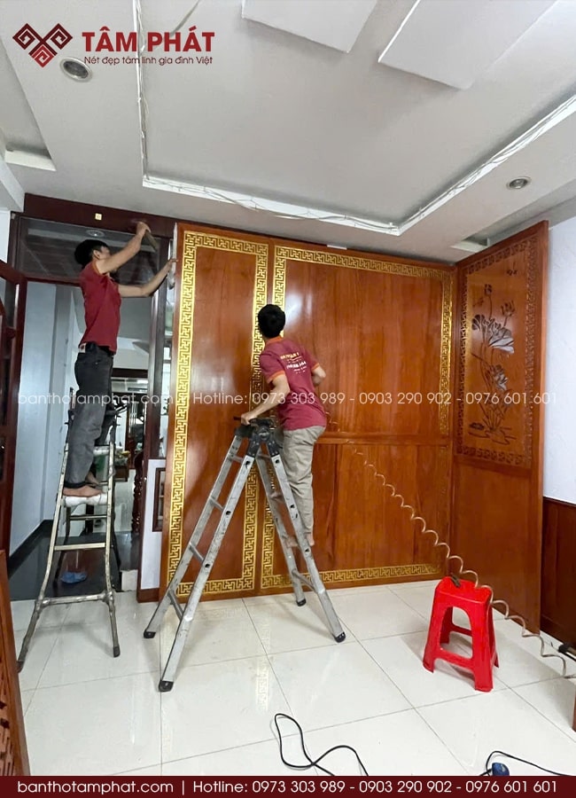Tâm Phát lắp đặt trọn gói tại nhà - thợ hoàn thiện tinh tế, giữ nguyên giá trị tâm linh.