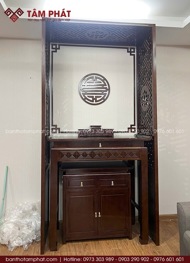 Phòng thờ vách ngăn đơn giản mẫu BT-1697