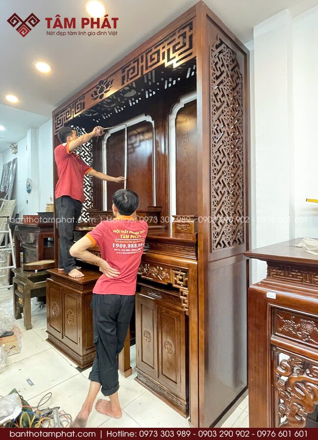 Mỗi chi tiết đều được đội ngũ kỹ thuật Tâm Phát lắp đặt, điều chỉnh sao cho khớp bản vẽ nhất.