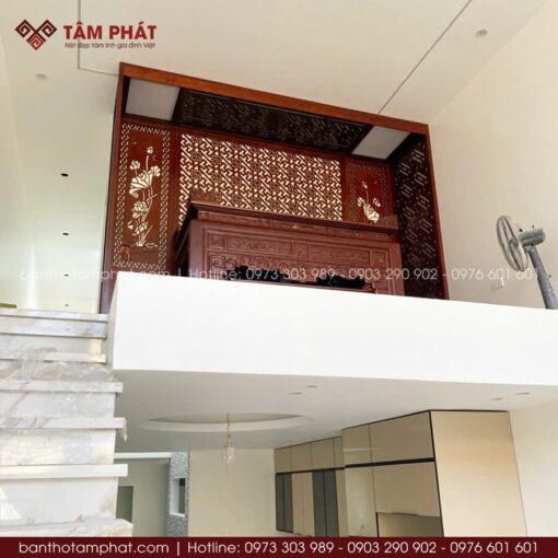 Không gian thờ BT-1779 không chỉ phù hợp cho không gian giác lửng mà có thể bố trí tại các hạ tầng nhà phố, phòng khách, chung cư, căn hộ.