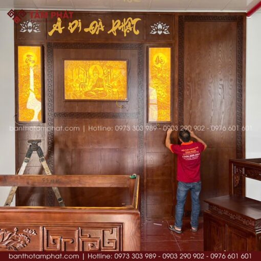 Từ chất liệu đến ánh sáng màu sắc phải phù hợp với nội thất sẵn có.
