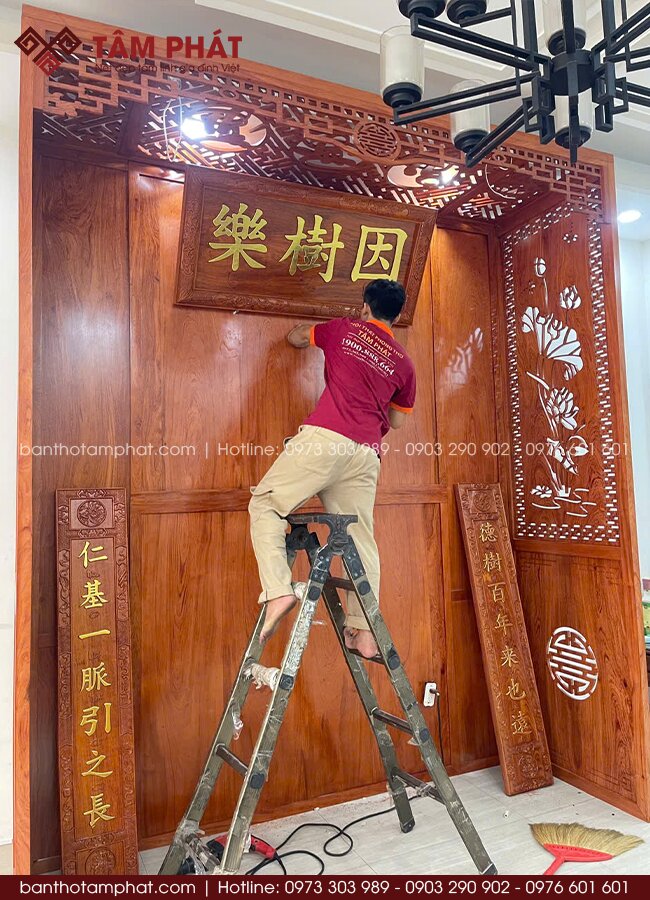 Lựa chọn kỹ lưỡng các sản phẩm thờ mang đậm nét đẹp văn hóa thờ tự, tăng tính linh thiêng cho phòng thờ.