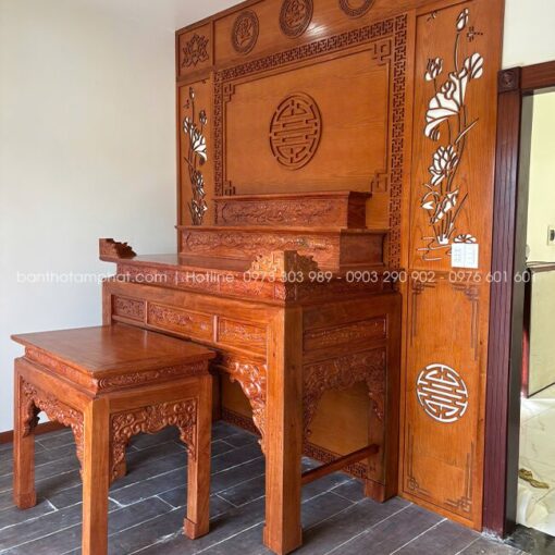 Đặc biệt thiết kế tam cấp giúp phân chia vị trí thờ rõ ràng, thuận tiện trong quá trình thờ cúng hằng ngày.