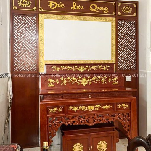 Bàn thờ tam cấp BT-1816 phù hợp nhiều kích thước phòng thờ từ nhà phố đến biệt thự.