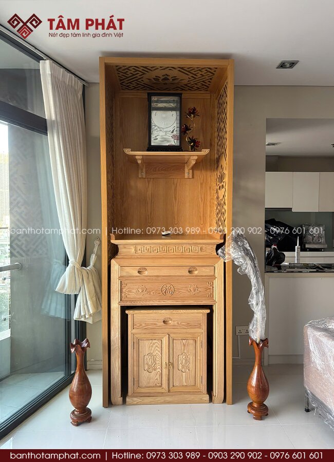 Màu sáng gỗ sồi được nhiều gia chủ lựa chọn, hài hòa nội thất hiện đại.
