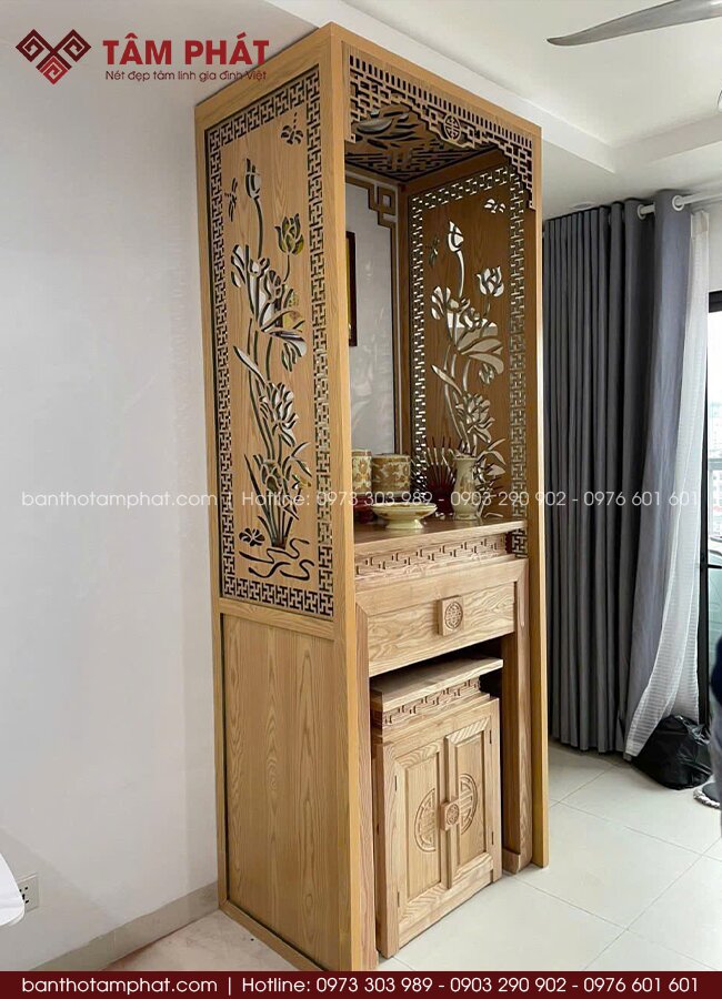 Nhận đặt đóng các mẫu phòng thờ hiện đại gỗ sồi sáng trên toàn quốc.