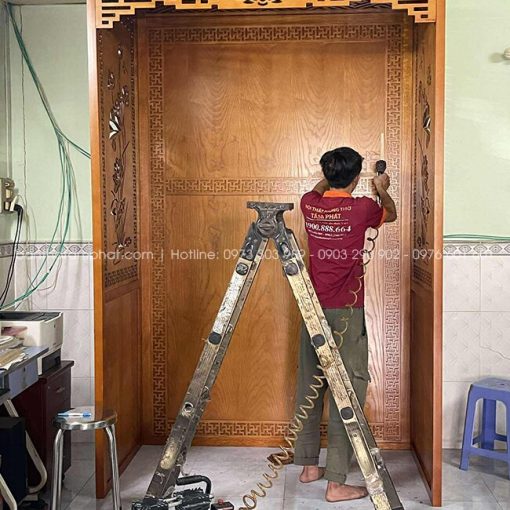 Thi công phòng thờ nhà cấp 4 gỗ hương đẹp mẫu BT-1829