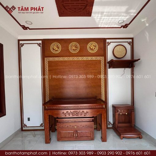 Phòng thờ riêng chất lượng cao, phù hợp nhiều phong cách nội thất hiện đại.