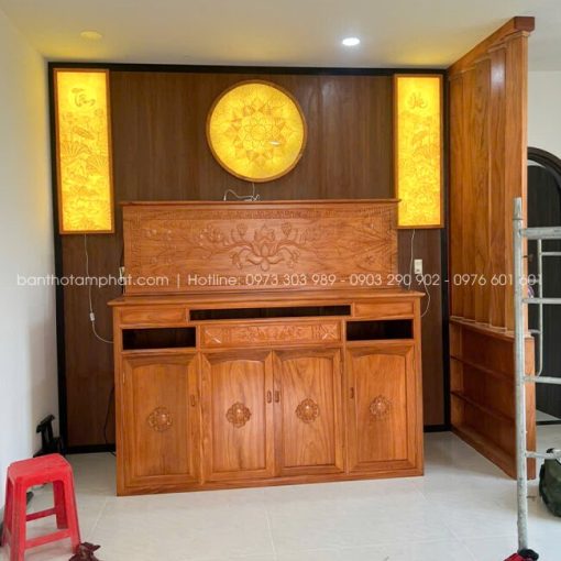 Tủ thờ 2 cấp BT-1826 đẹp phù hợp với mọi không gian nhà cửa.